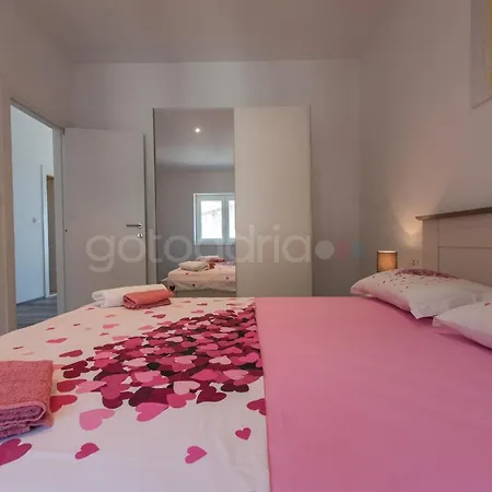 Апартаменты Seaview Penthouse Milano Макарска
